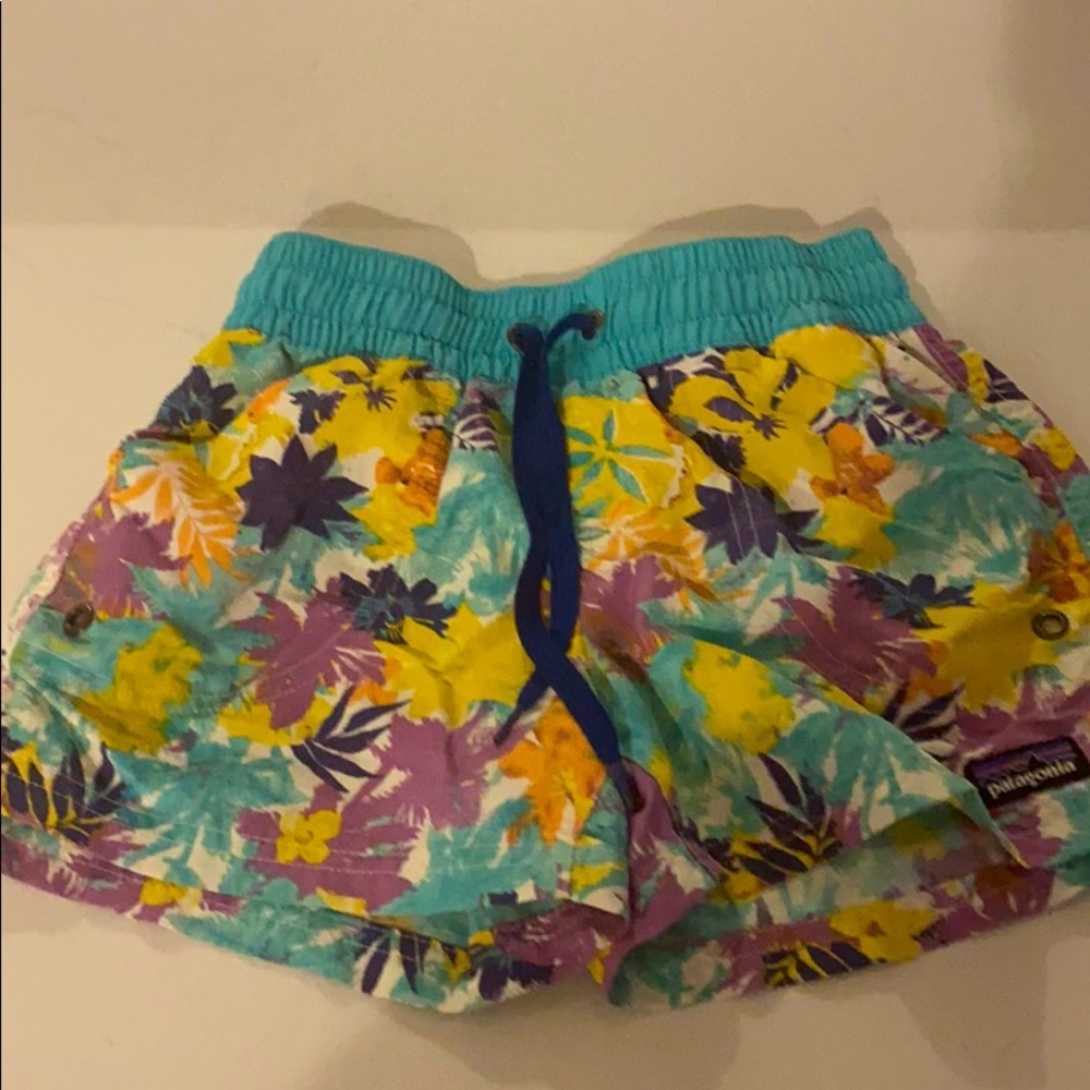 patagonia shorts that are a size small 7-8
